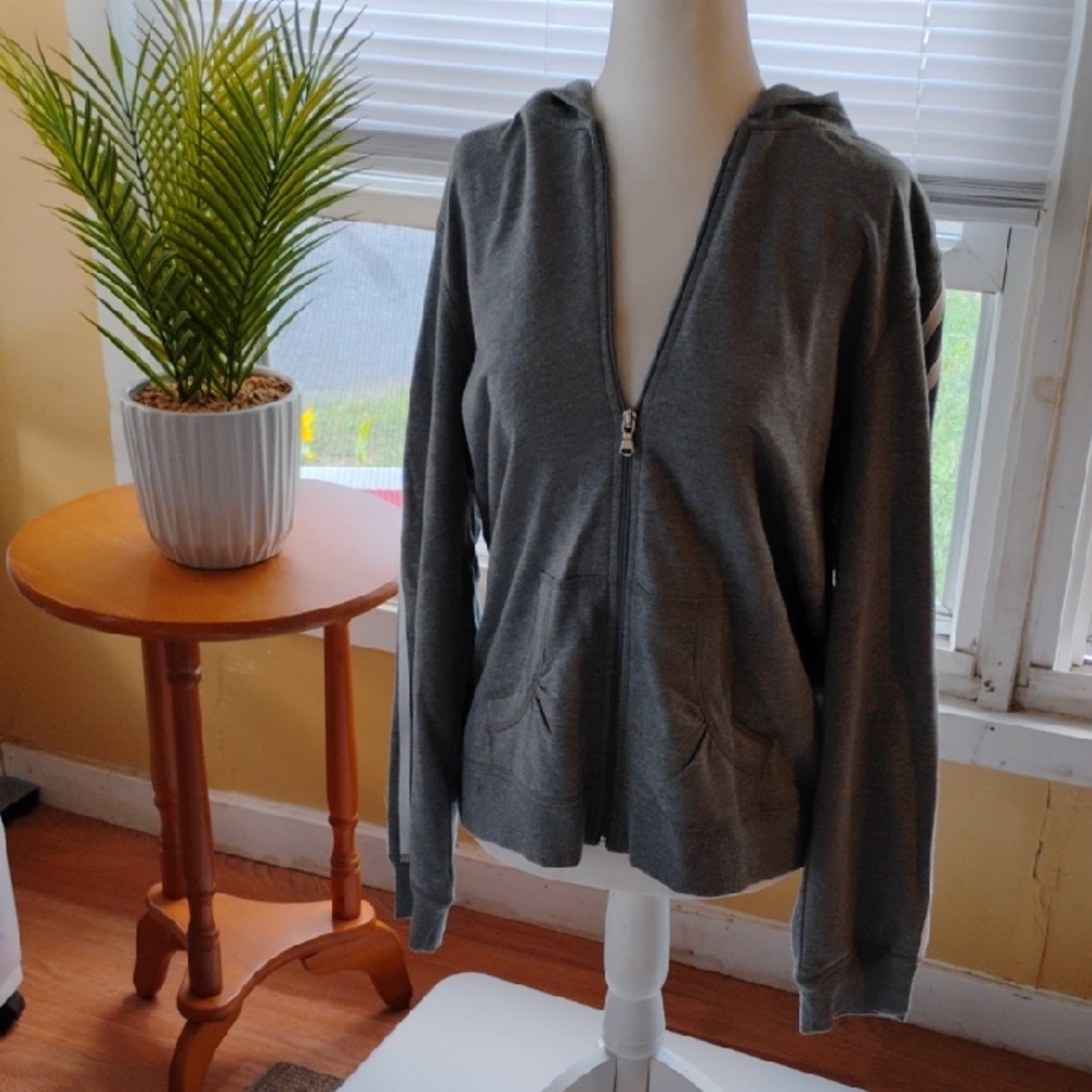 EUC WOMEN'S ZIP UP HOODIE